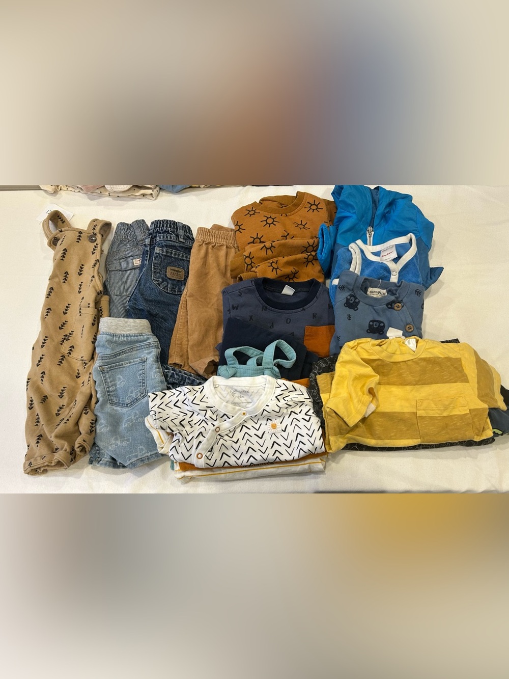 18 item baby boy clothing bundle
